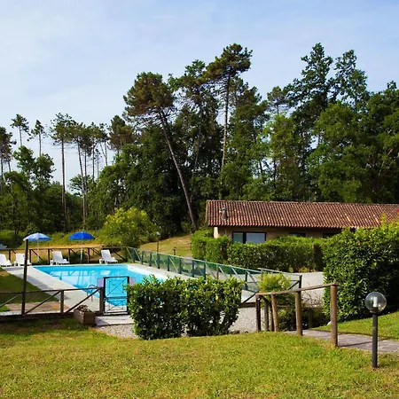 Tourist Casa de Campo Lucca